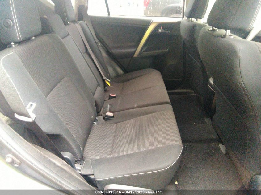 2017 TOYOTA RAV4 XLE - JTMRFREV2HJ105109