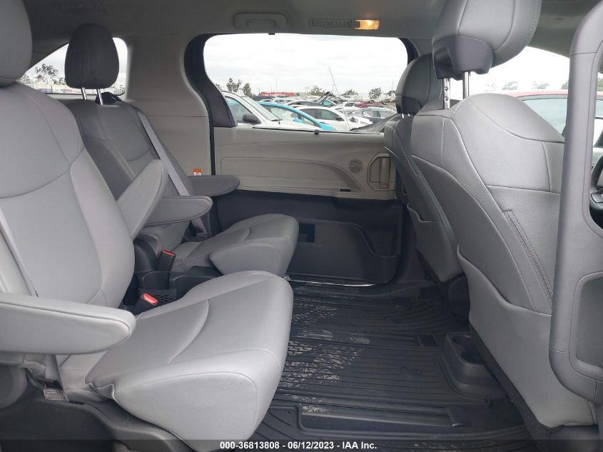2022 TOYOTA SIENNA XLE - 5TDJRKEC0NS110558