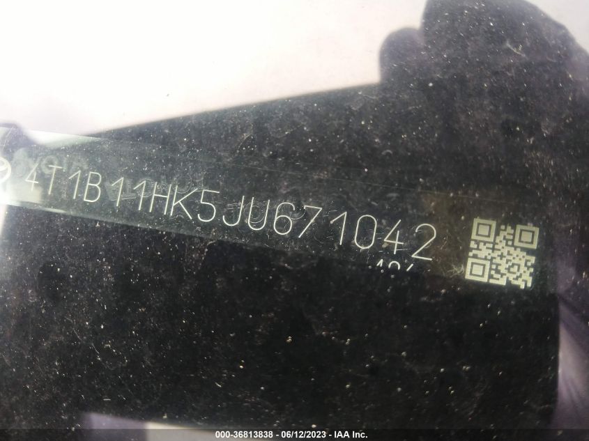 2018 TOYOTA CAMRY LE - 4T1B11HK5JU671042
