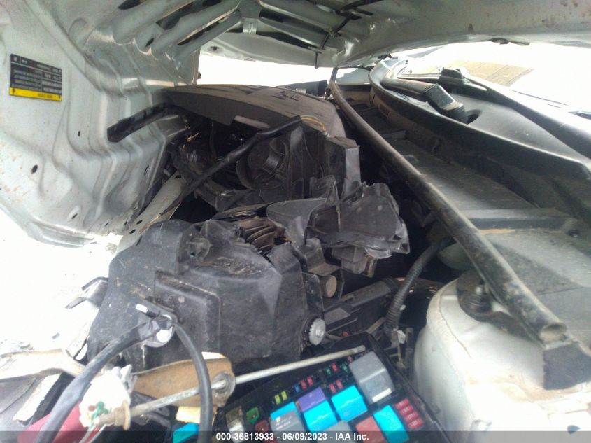 2017 TOYOTA COROLLA SE - 5YFBURHE3HP612082