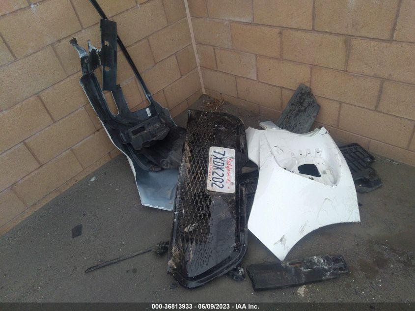 2017 TOYOTA COROLLA SE - 5YFBURHE3HP612082