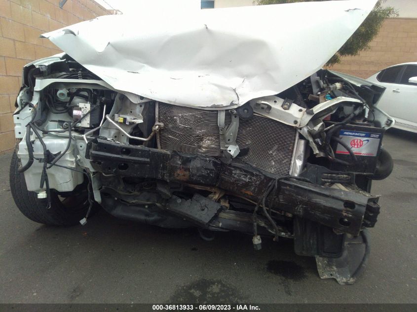 2017 TOYOTA COROLLA SE - 5YFBURHE3HP612082