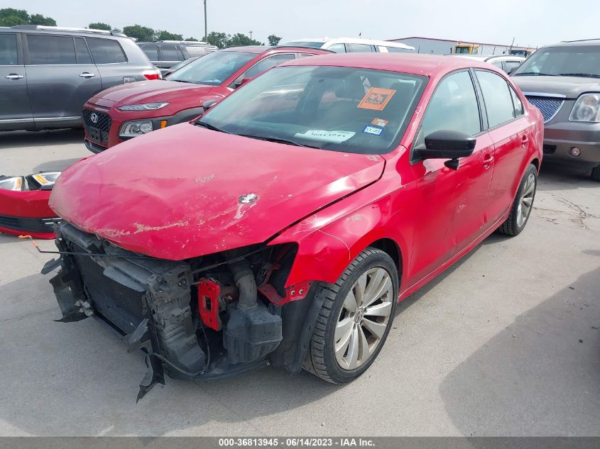 2013 VOLKSWAGEN JETTA SEDAN S - 3VW2K7AJ3DM404395