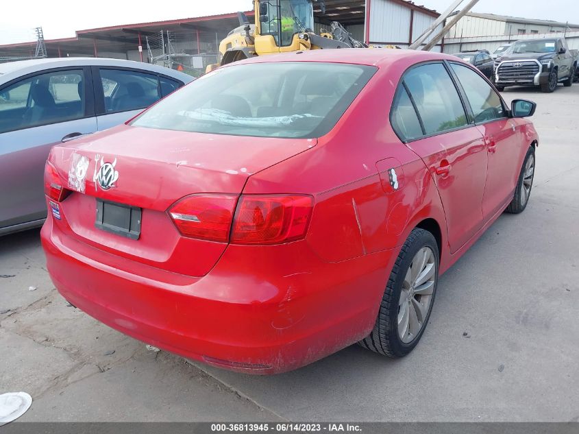 2013 VOLKSWAGEN JETTA SEDAN S - 3VW2K7AJ3DM404395