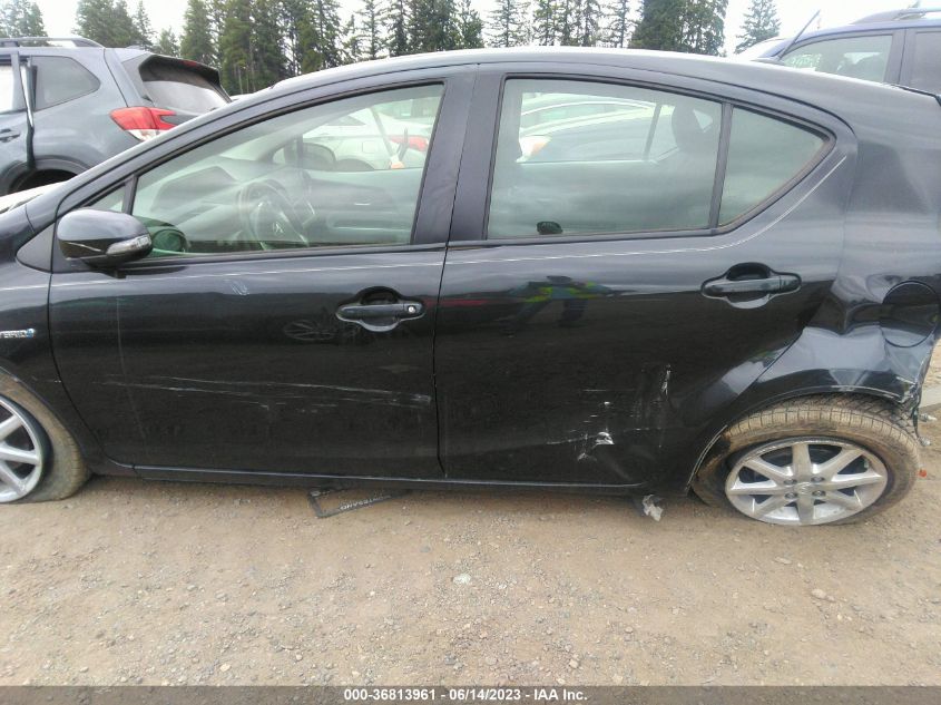 2014 TOYOTA PRIUS C - JTDKDTB39E1067235