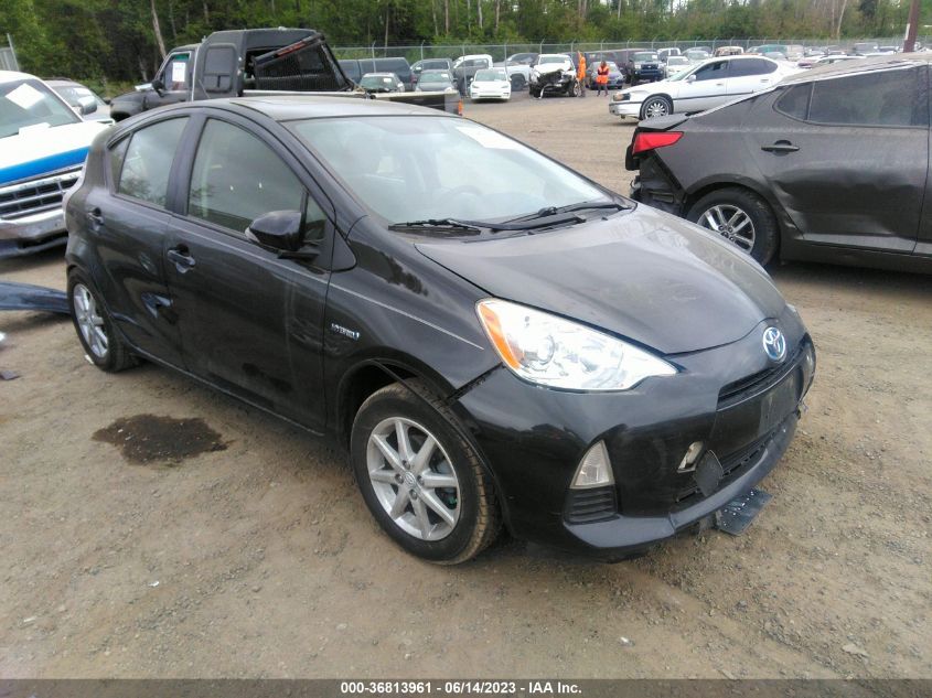 2014 TOYOTA PRIUS C - JTDKDTB39E1067235