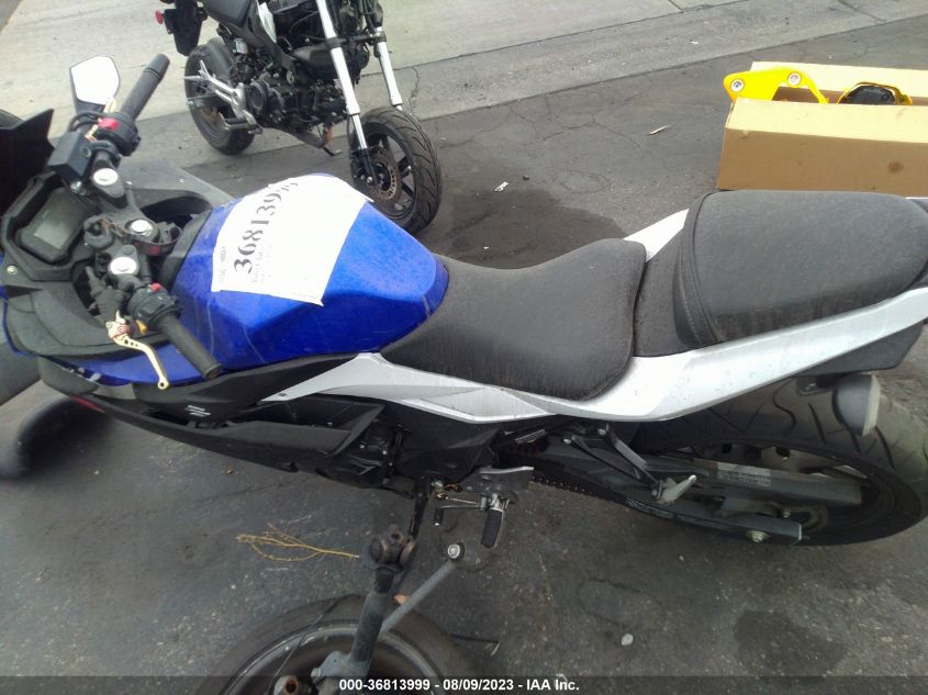 2019 SUZUKI GSX250R M/ZM/ZA LC6DN11A1K1100620