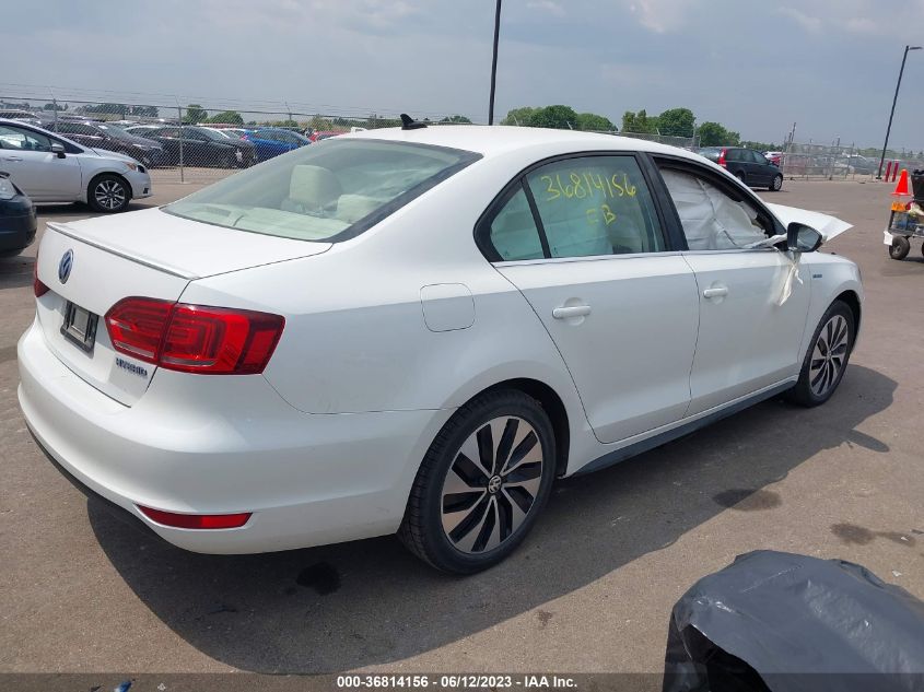 2014 VOLKSWAGEN JETTA SEDAN HYBRID SEL PREMIUM - 3VW637AJ8EM290796