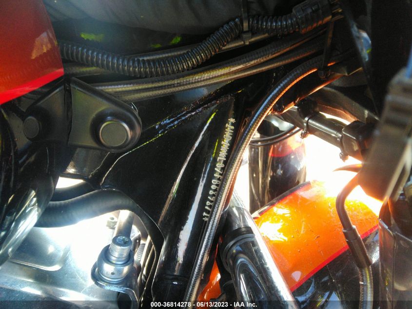 2015 HARLEY-DAVIDSON FLHTKL ULTRA LIMITED LOW 1HD1KKL37FB689871