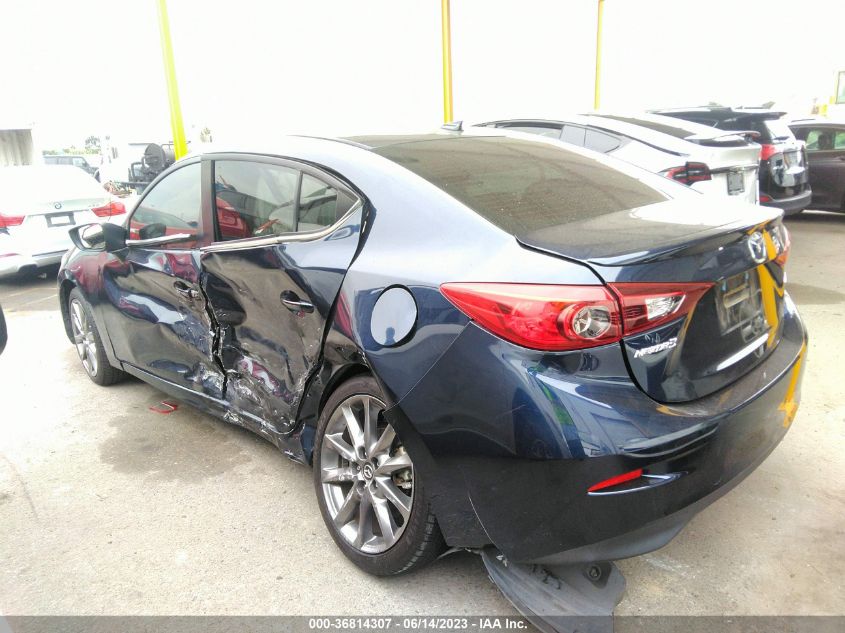 2018 MAZDA MAZDA3 4-DOOR TOURING - 3MZBN1V36JM239003