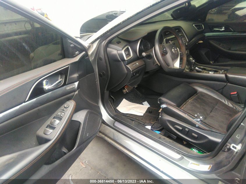 2019 NISSAN MAXIMA SR - 1N4AA6AV4KC384595