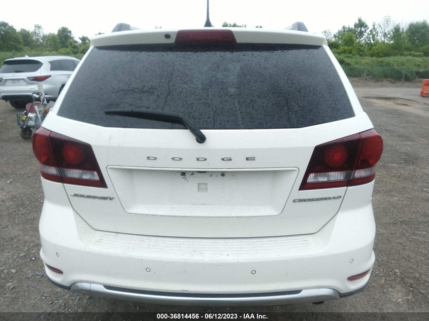 VIN 3C4PDCGBXLT265835 2020 DODGE JOURNEY CROSSROAD