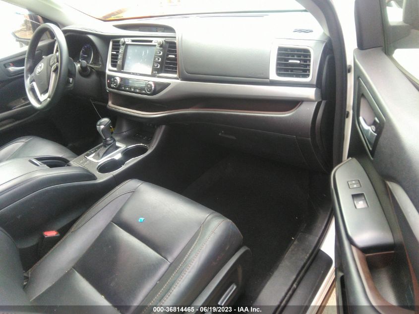 2018 TOYOTA HIGHLANDER SE/XLE - 5TDJZRFH7JS846751