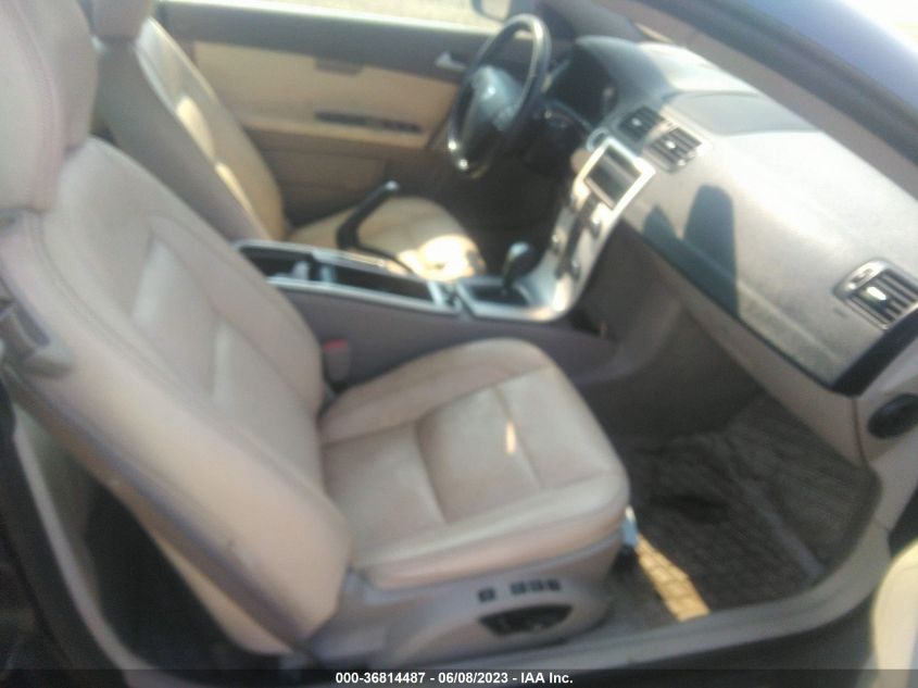 2013 VOLVO C70 T5 YV1672MC7DJ136352