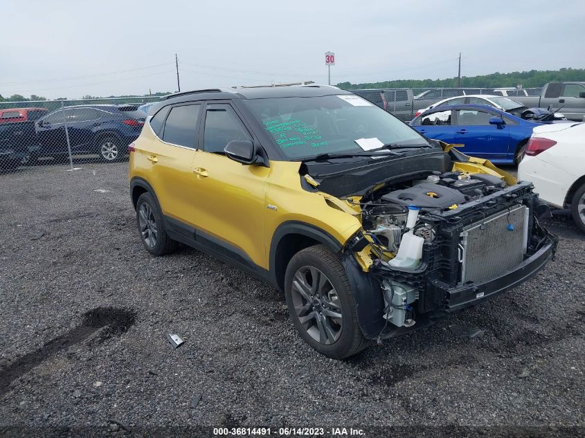 2023 KIA SELTOS S - KNDEUCAA4P7353152