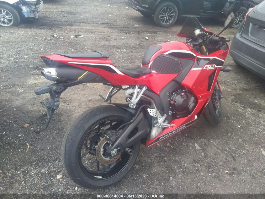 2018 HONDA CBR600 RR - JH2PC40J6JK400356