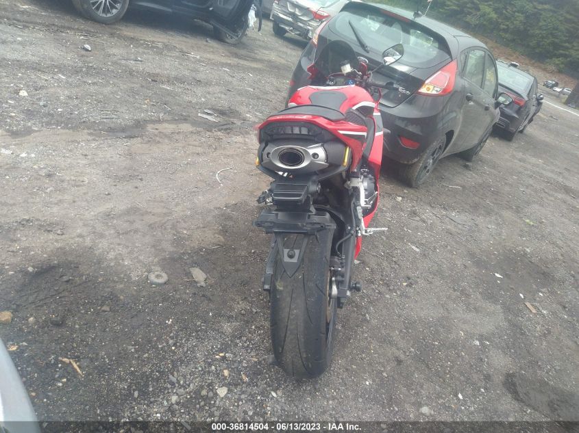 2018 HONDA CBR600 RR - JH2PC40J6JK400356