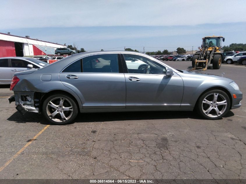 2013 MERCEDES-BENZ S-CLASS S 550 - WDDNG9EB1DA535456