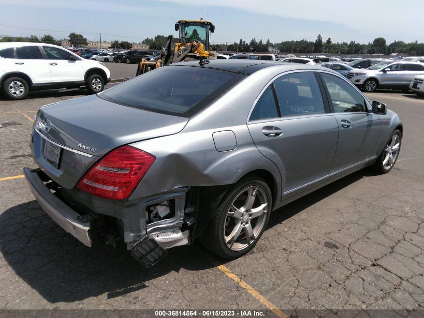 2013 MERCEDES-BENZ S-CLASS S 550 - WDDNG9EB1DA535456