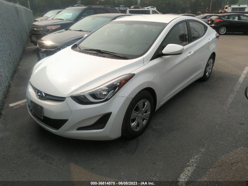 2016 HYUNDAI ELANTRA SE - 5NPDH4AEXGH682569