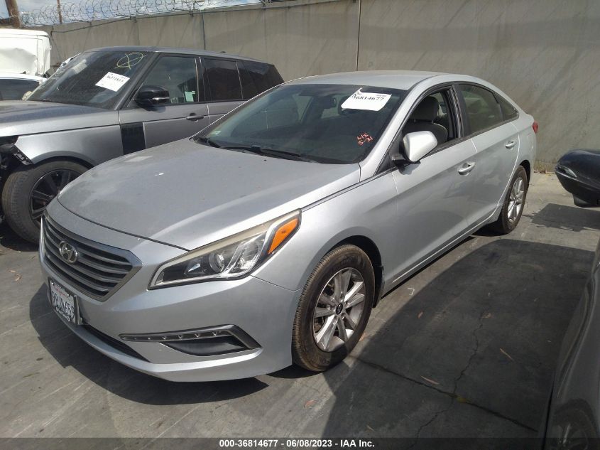 2015 HYUNDAI SONATA SE - 5NPE24AF3FH168043