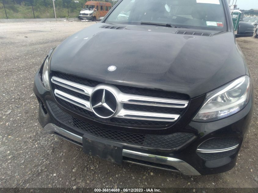 2016 MERCEDES-BENZ GLE GLE 350 - 4JGDA5HB9GA715666