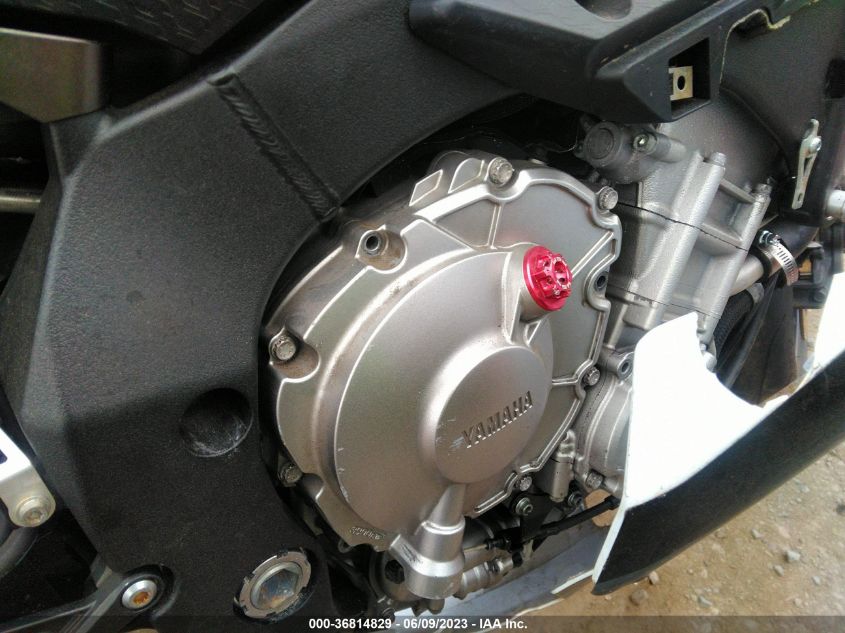 2016 YAMAHA YZFR1S C JYARN42Y2GA000312