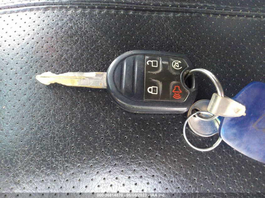 2016 FORD SUPER DUTY F-250 SRW LARIAT/PLATINUM - 1FT7W2B69GEA26569