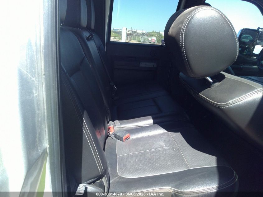 2016 FORD SUPER DUTY F-250 SRW LARIAT/PLATINUM - 1FT7W2B69GEA26569