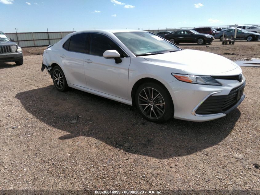2022 TOYOTA CAMRY HYBRID XLE - 4T1F31AK9NU594798