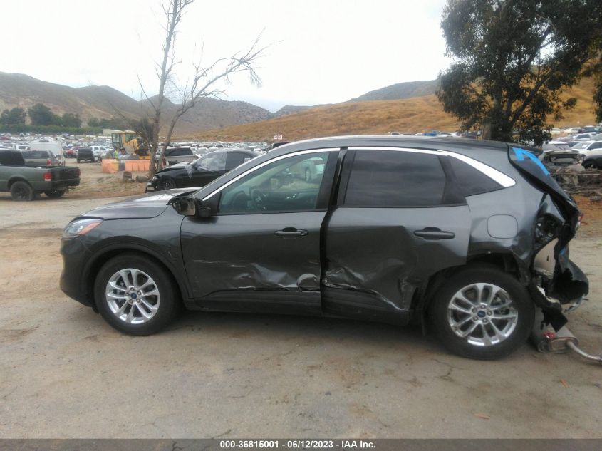 2020 FORD ESCAPE SE - 1FMCU0G61LUA86245