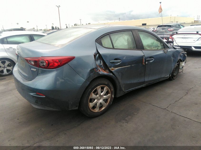 2015 MAZDA MAZDA3 I SPORT - 3MZBM1U79FM195593