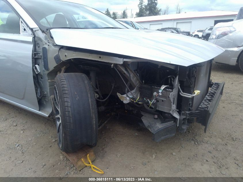 2021 NISSAN ALTIMA 2.5 SV - 1N4BL4DV6MN362040
