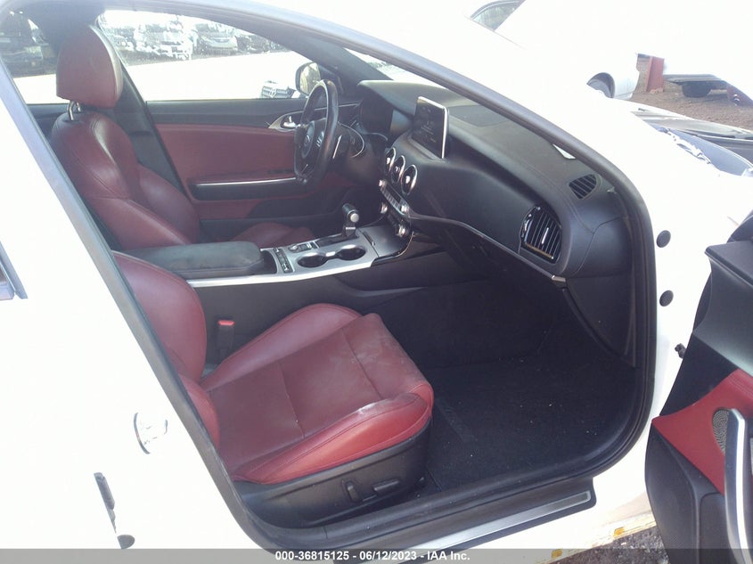 VIN KNAE45LC3L6083225 2020 KIA STINGER GT1