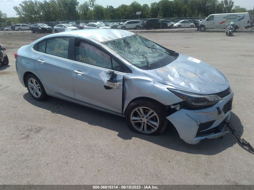 2018 CHEVROLET CRUZE LT - 1G1BE5SM2J7100965