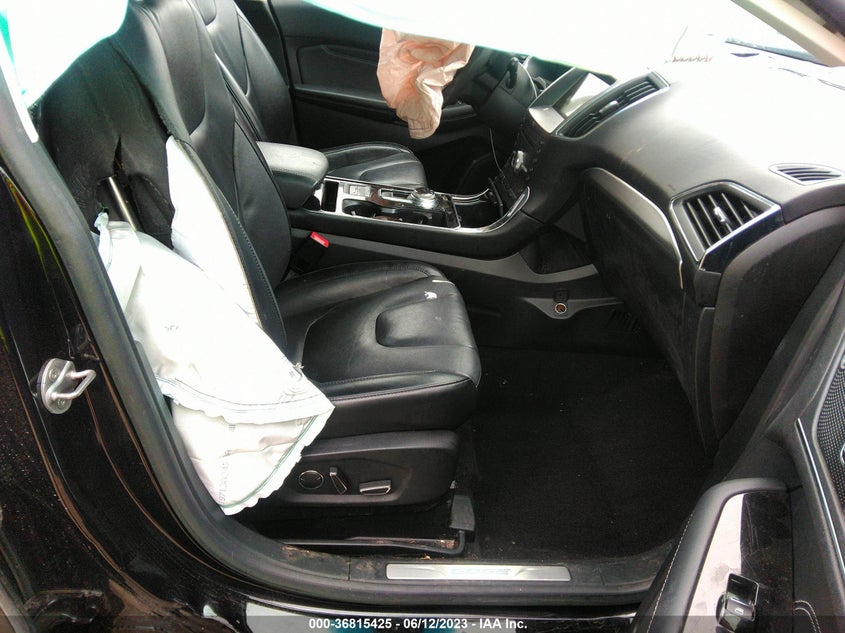 VIN 2FMPK3K95KBB53802 2019 FORD EDGE TITANIUM