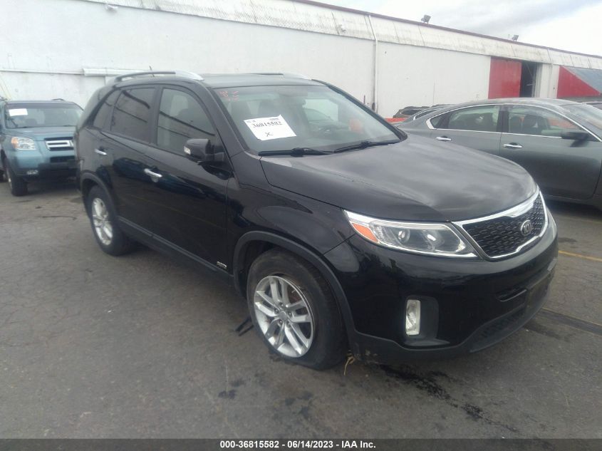 2014 KIA SORENTO LX - 5XYKTDA63EG513920