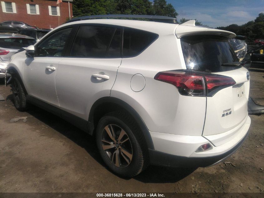 2017 TOYOTA RAV4 XLE - JTMRFREV9HJ714049