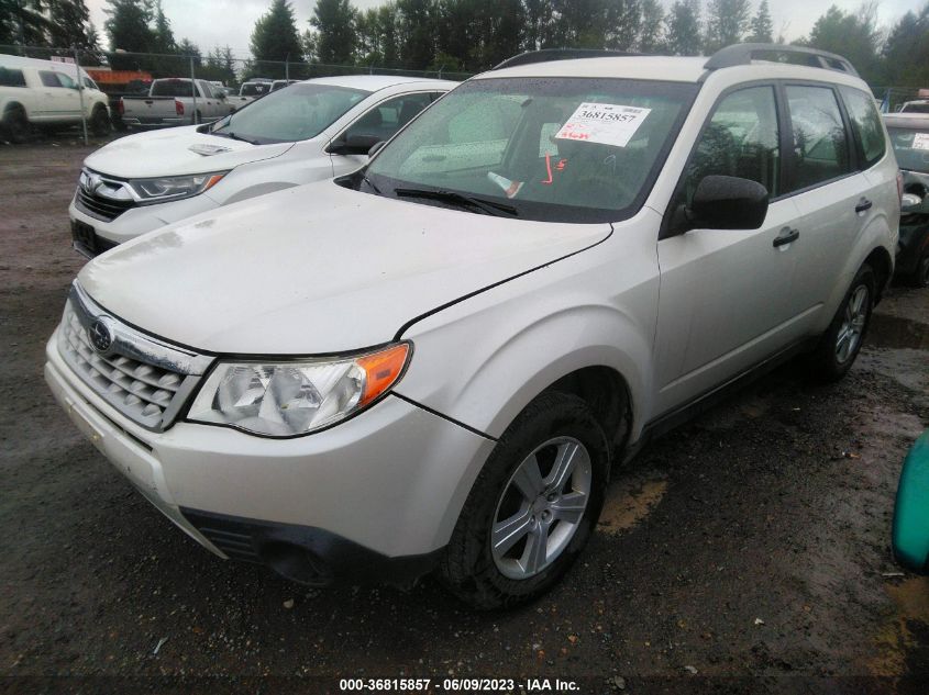 2013 SUBARU FORESTER 2.5X - JF2SHABC2DG445403