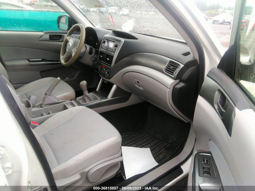 2013 SUBARU FORESTER 2.5X - JF2SHABC2DG445403