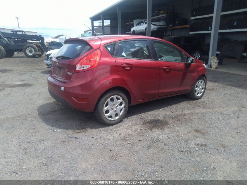2013 FORD FIESTA SE - 3FADP4EJ5DM208423