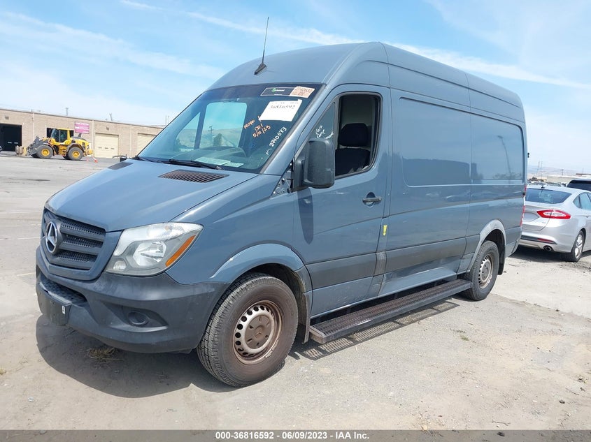 VIN WD3PE7CD9JP641819 2018 MERCEDES-BENZ SPRINTER CARGO VAN