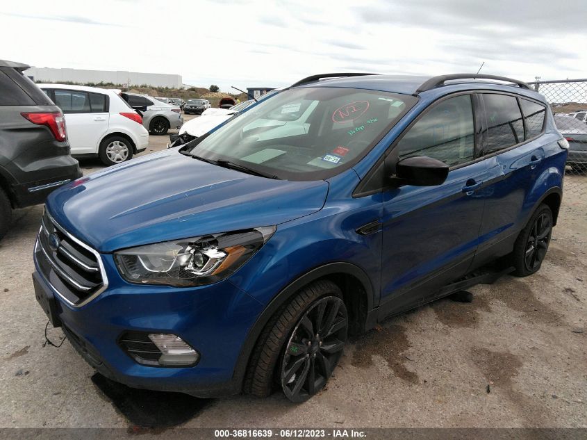 2017 FORD ESCAPE SE - 1FMCU0G95HUC13712