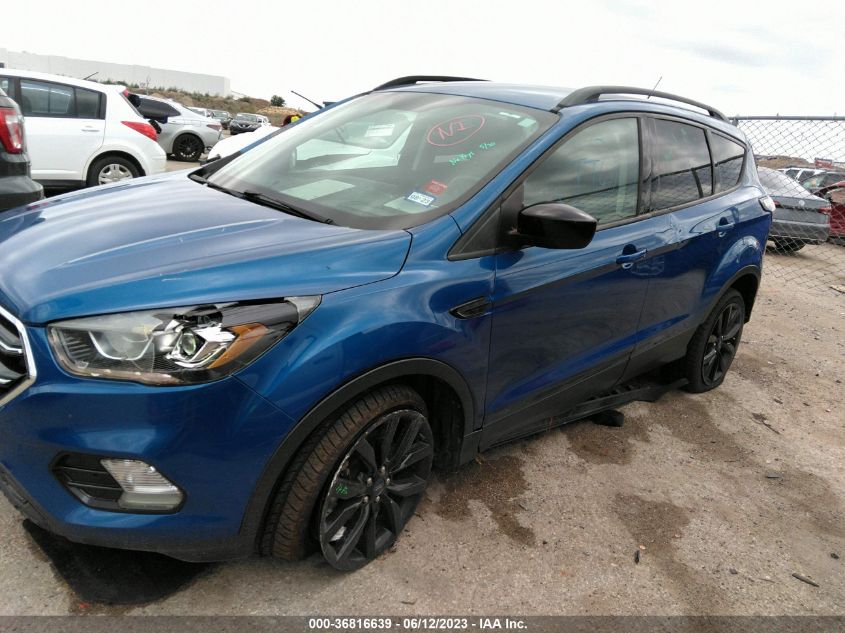 2017 FORD ESCAPE SE - 1FMCU0G95HUC13712