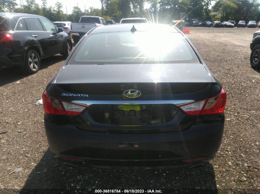 2013 HYUNDAI SONATA SE - 5NPEC4AC3DH588840