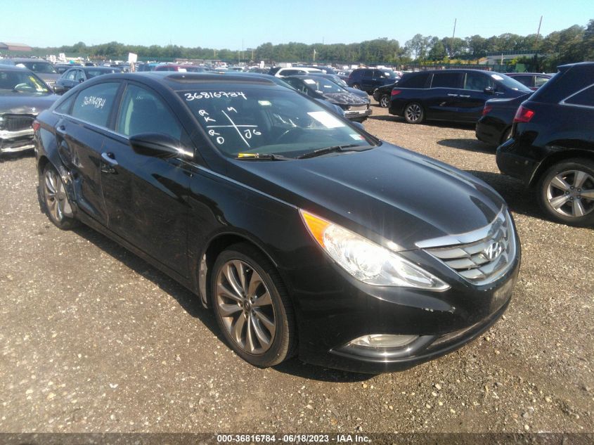 2013 HYUNDAI SONATA SE - 5NPEC4AC3DH588840