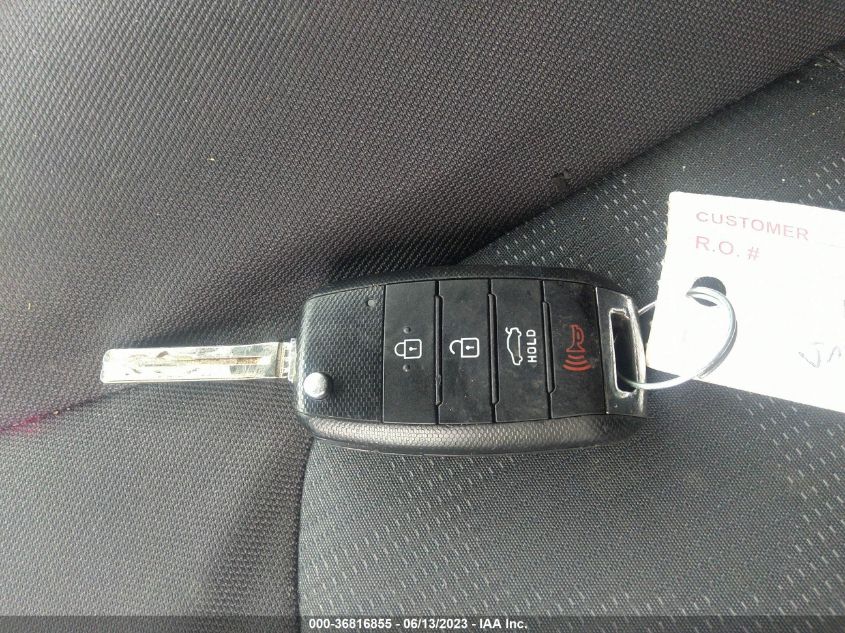 2017 KIA RIO LX - KNADM4A3XH6121114