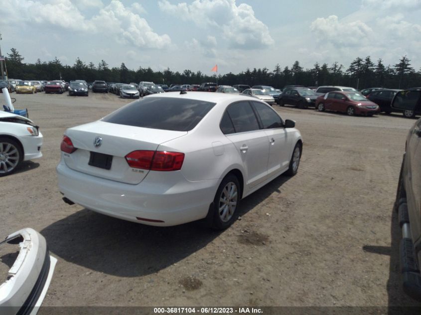 2013 VOLKSWAGEN JETTA SEDAN SE W/CONVENIENCE/SUNROOF - 3VWDP7AJ5DM433942