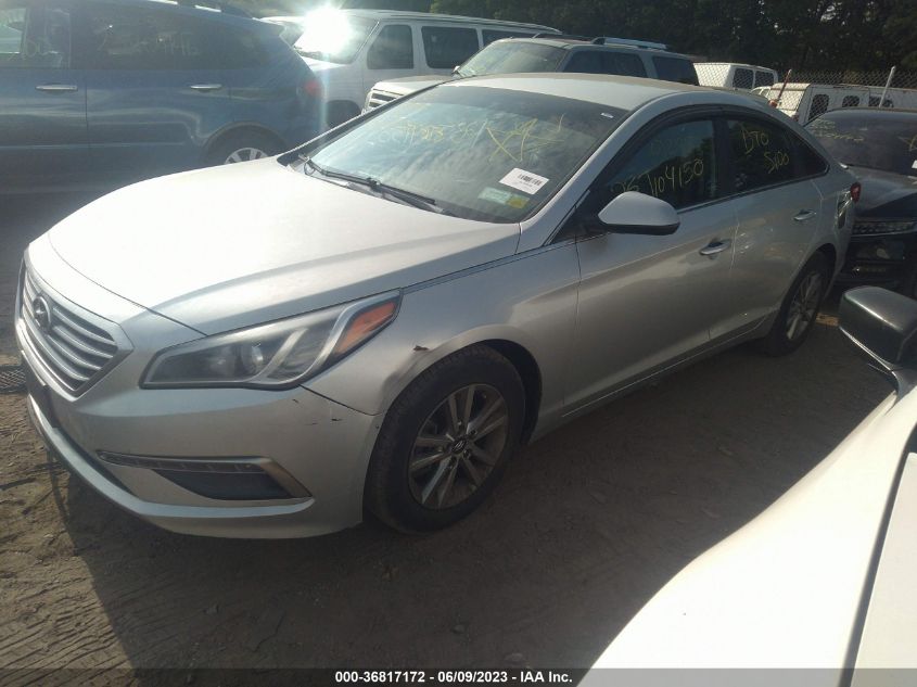 2015 HYUNDAI SONATA 2.4L SE - 5NPE24AF4FH044198