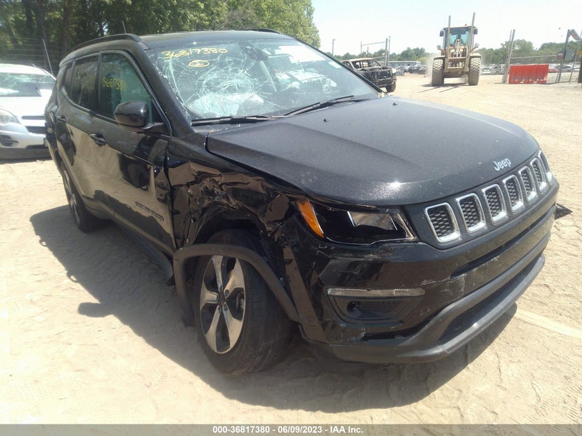 VIN 3C4NJDBBXLT229477 2020 JEEP COMPASS LATITUDE